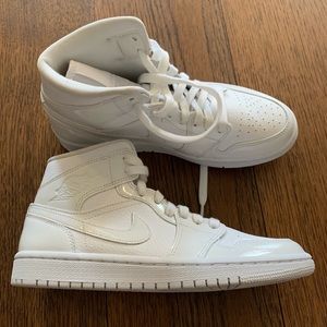 NEW Nike Air Jordan 1 High Top Women White Size 7